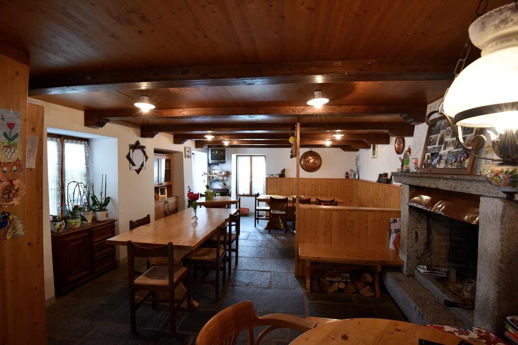 Da Erminia Bed & Breakfast Verdabbio Екстериор снимка